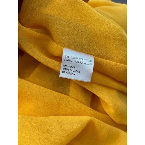 Color Me Courtney Eleanor Wrap Dress Tie Side 3/4 Sleeves V Neck Floral Yellow M - Picture 11 of 11